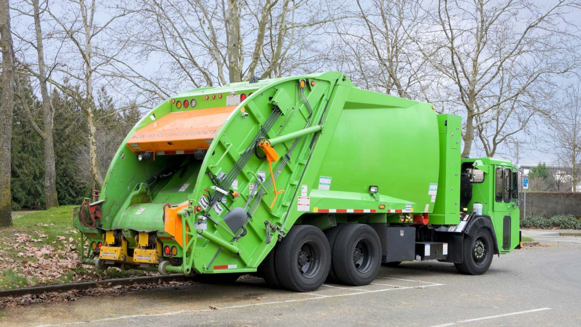 Republic Services Dumpster Rental Los Angeles CA Roll-Off vs Easy Waste Management: Which Giant Delivers Better?